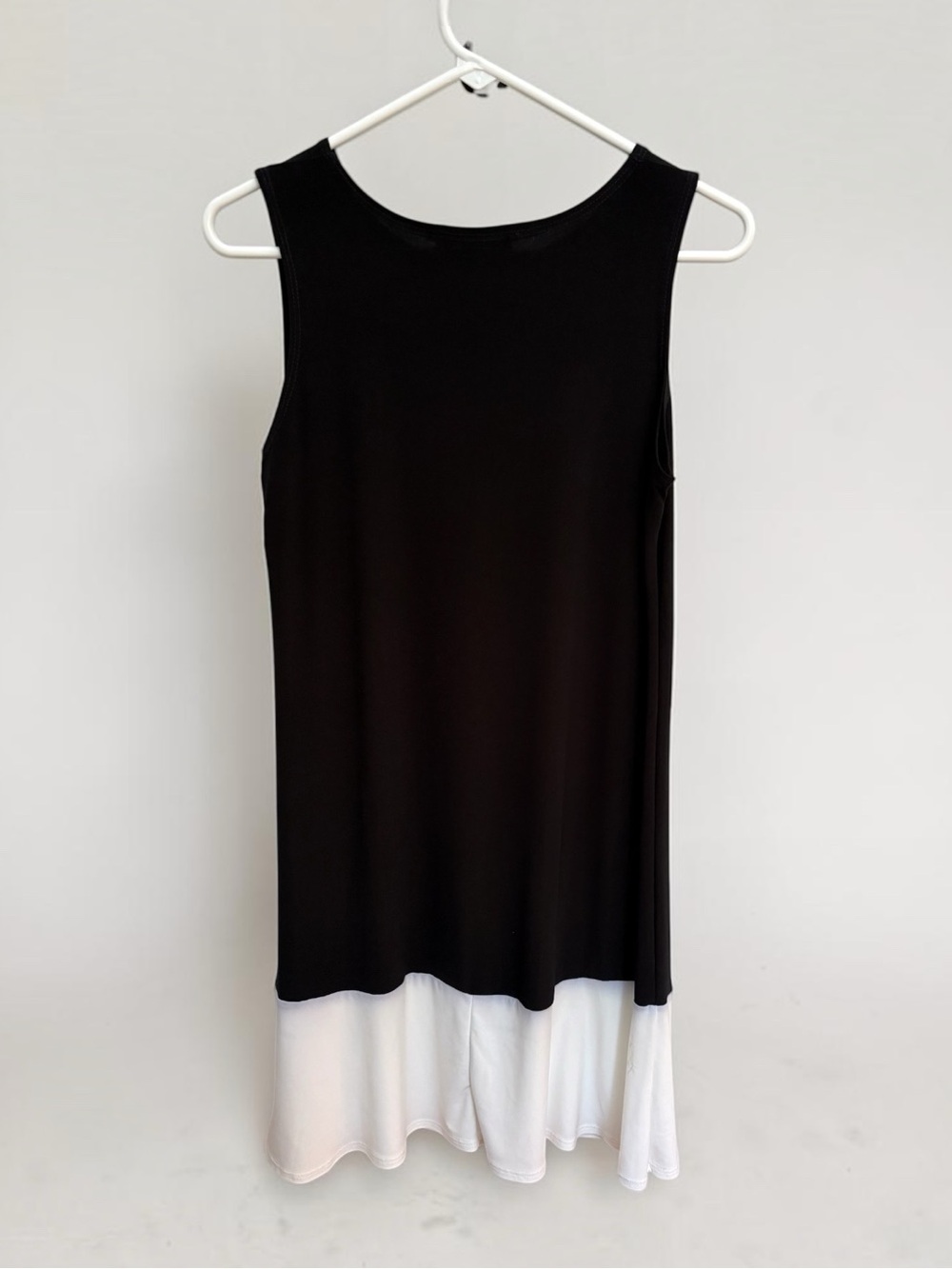 Annalee + Hope Black White Colorblock Drop Waist Tank Dress Medium EUC - Picture 3 of 5